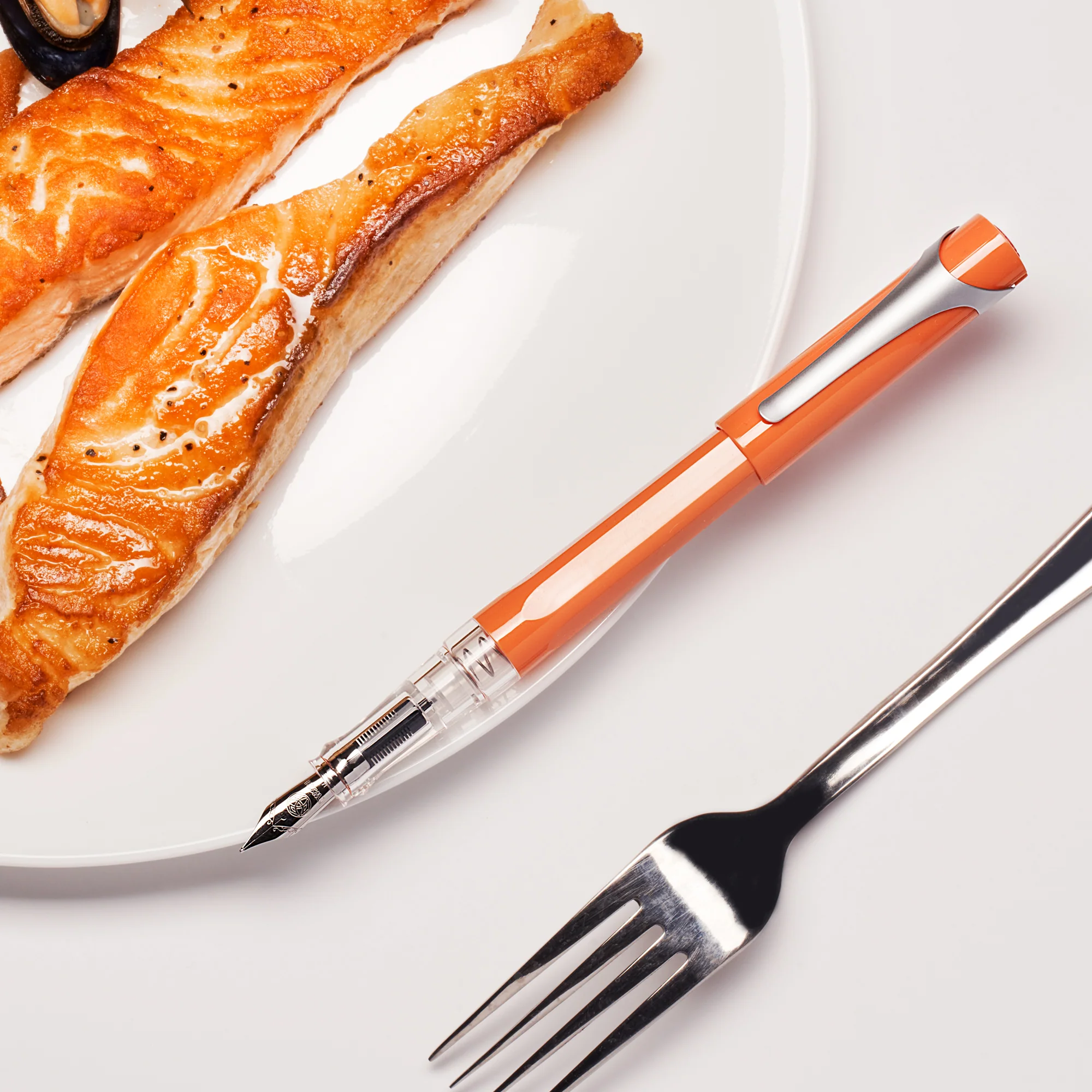 TWSBI Swipe Salmon Fountain Pen - Image 5